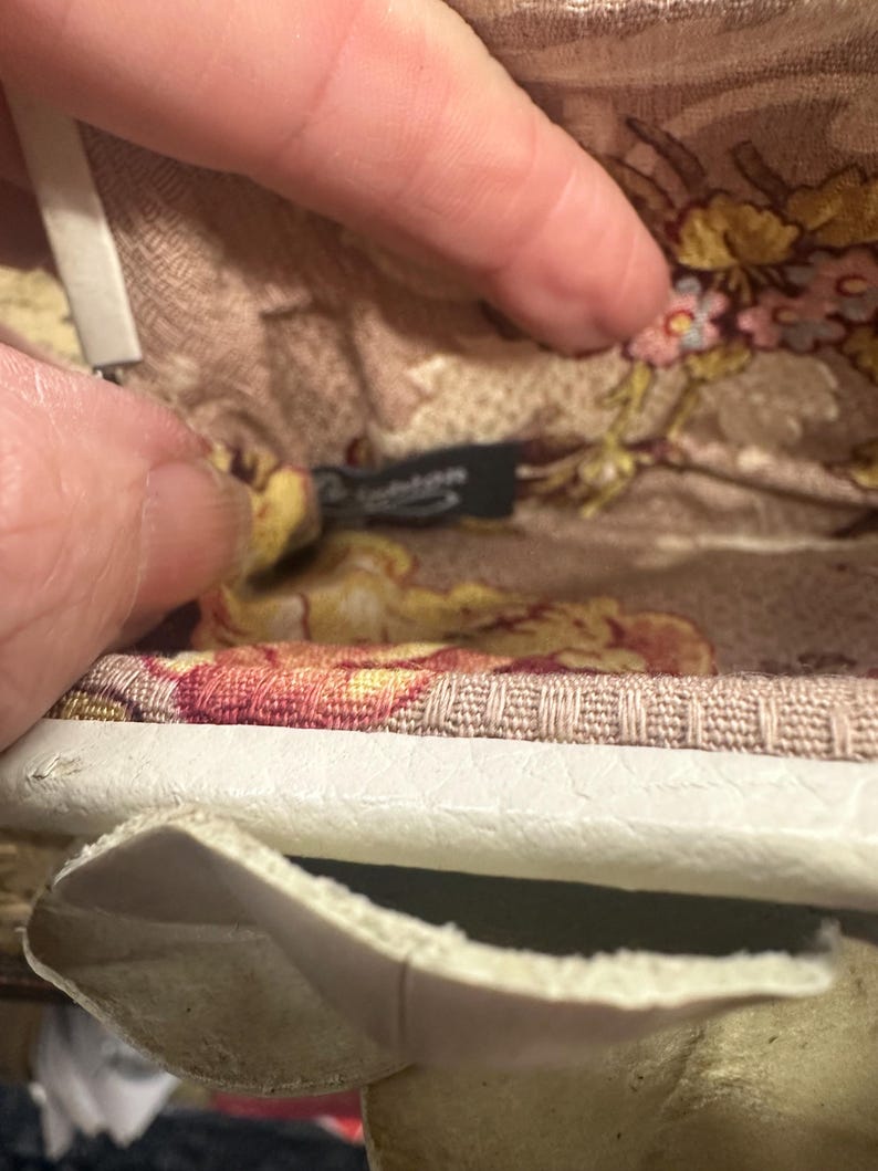 Sac à main vintage ivoire Brighton avec fleurs 3D image 4