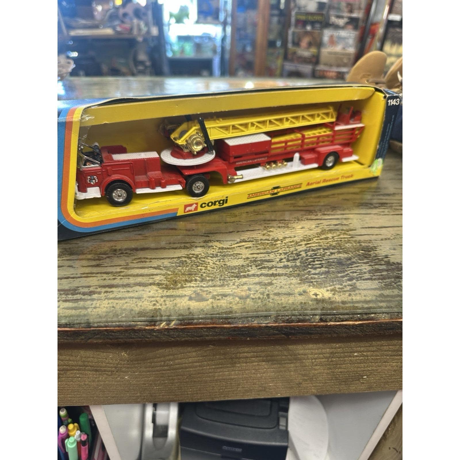 CORGI MAJOR 1143 AMERICAN LAFRANCE Aerial Rescue Truck コーギー