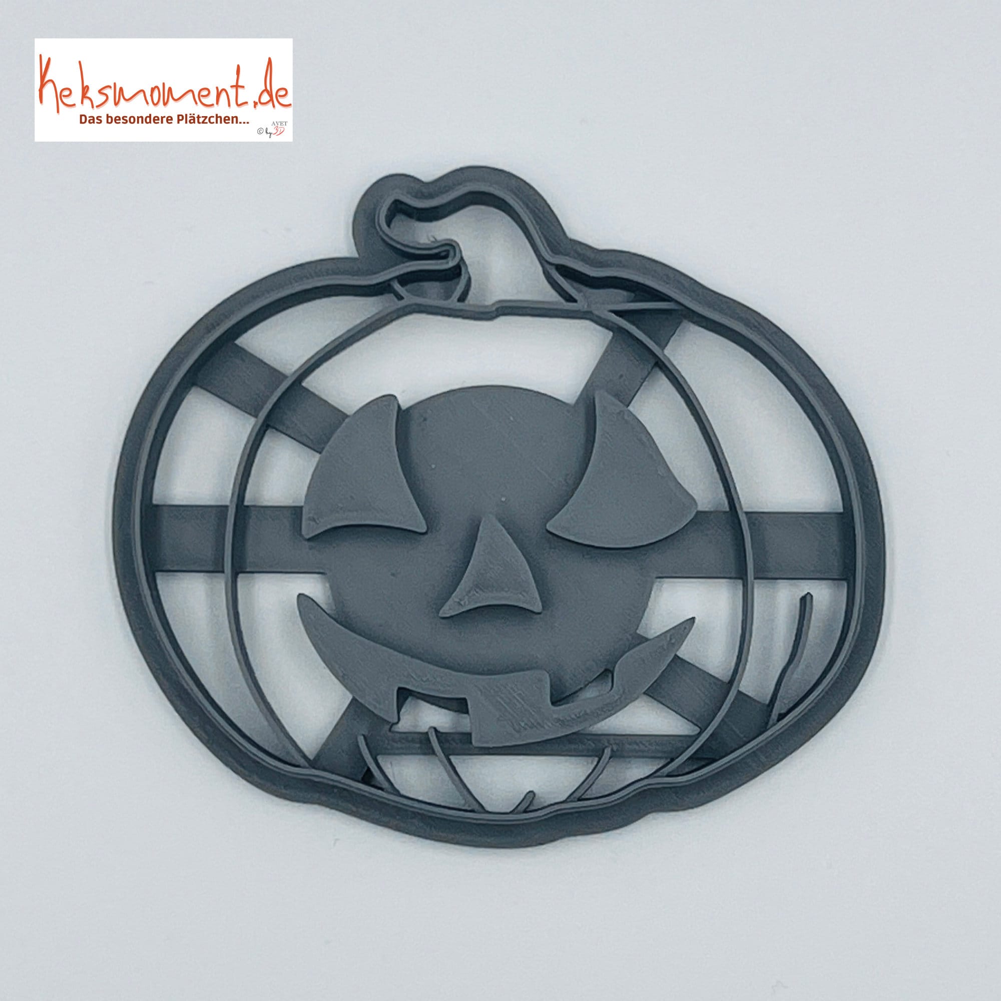 Halloween pumpkin cookie cutter / cookie stamp