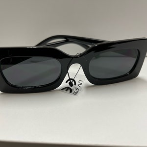 Stylish Oversized Rectangular Rhinestone Accented Sunglasses, Frame Jeweled Rectangular Sunglasses, Thick Frame Sunglasses, Thick Square