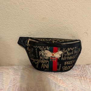 Gucci graffiti fanny pack outlet