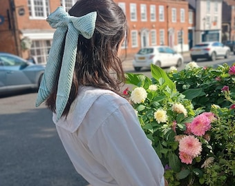 Pasador de lazo de kimono japonés reciclado: lazo Shibori hecho a mano, pinza para el cabello 𓊆PolyCrane𓊇