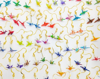 Pendientes de grulla de origami hechos a mano: Papel japonés Washi Chiyogami, recubierto de resina UV impermeable, pendientes/de clip [38 patrones]