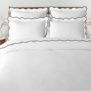 400 Thread Count White Cotton Sateen Scalloped Embroidery Duvet Cover Set