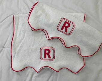 Monogrammed Hand Towels Scalloped embroidery | Cotton Hand Towels (Set of 1) 600 GSM