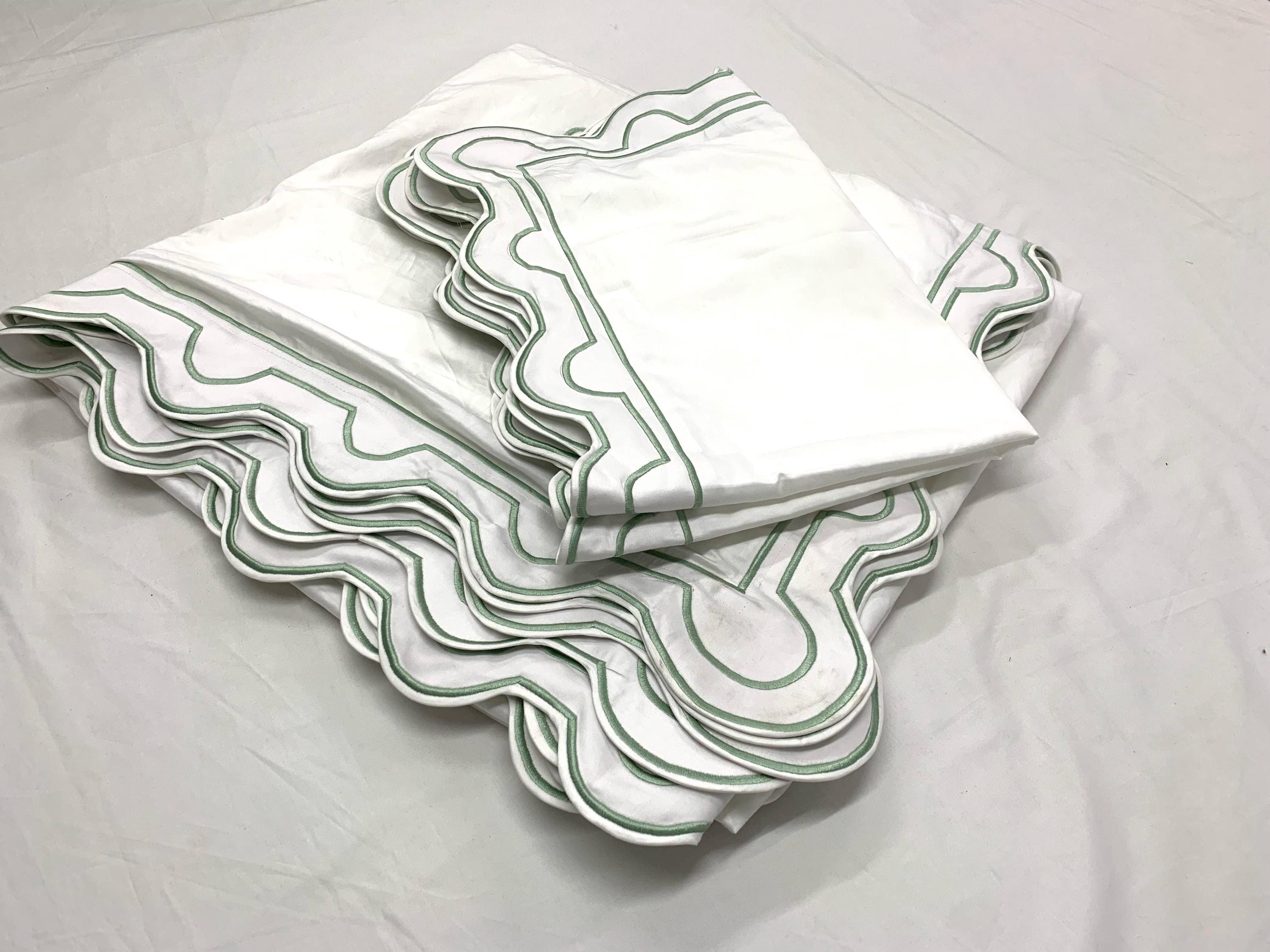 U Scalloped and border Embroidery Duvet Cover Set 400 Thread Count White Cotton Sateen