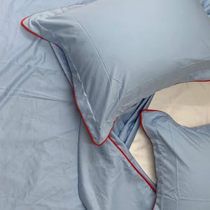Juego de funda nórdica de satén de algodón azul claro de 400 hilos con puntada de hotel y borde con ribete, 1 funda nórdica y 2 fundas de almohada imagen 5