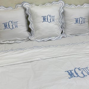 Double Scalloped Embroidery Monogrammed Duvet Cover Set 400 Thread Count White Cotton Sateen