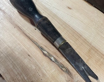 Sargent Nail or Tack Puller