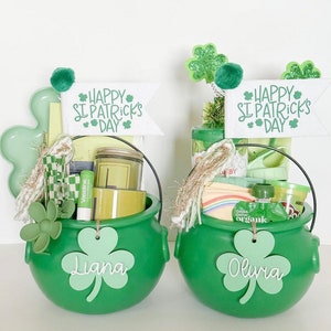 Shamrock Gift Basket Tag, Four Leaf Clover Saint Patrick’s 3D Layered Wood Name Tag