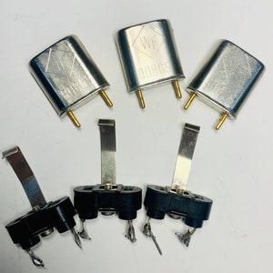 3pcs set! rare quartz resonator WF Gold pins 1248.5 khz 1250.0 khz/ Original vintage high quality/ Retro design Industrial style
