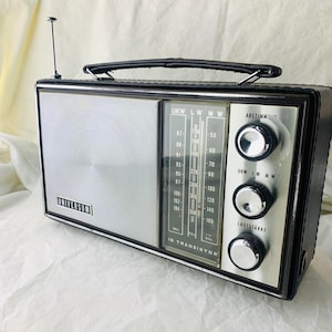 Universum 10 transistor 1968 radio vintage / UKW-3 Radio / custodia in pelle radio da collezione / rara radio portatile Germania / LW MW