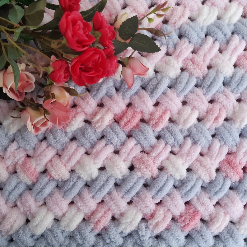 Pattern for knitted baby blankets from yarn loops. Alize puffy Etsy