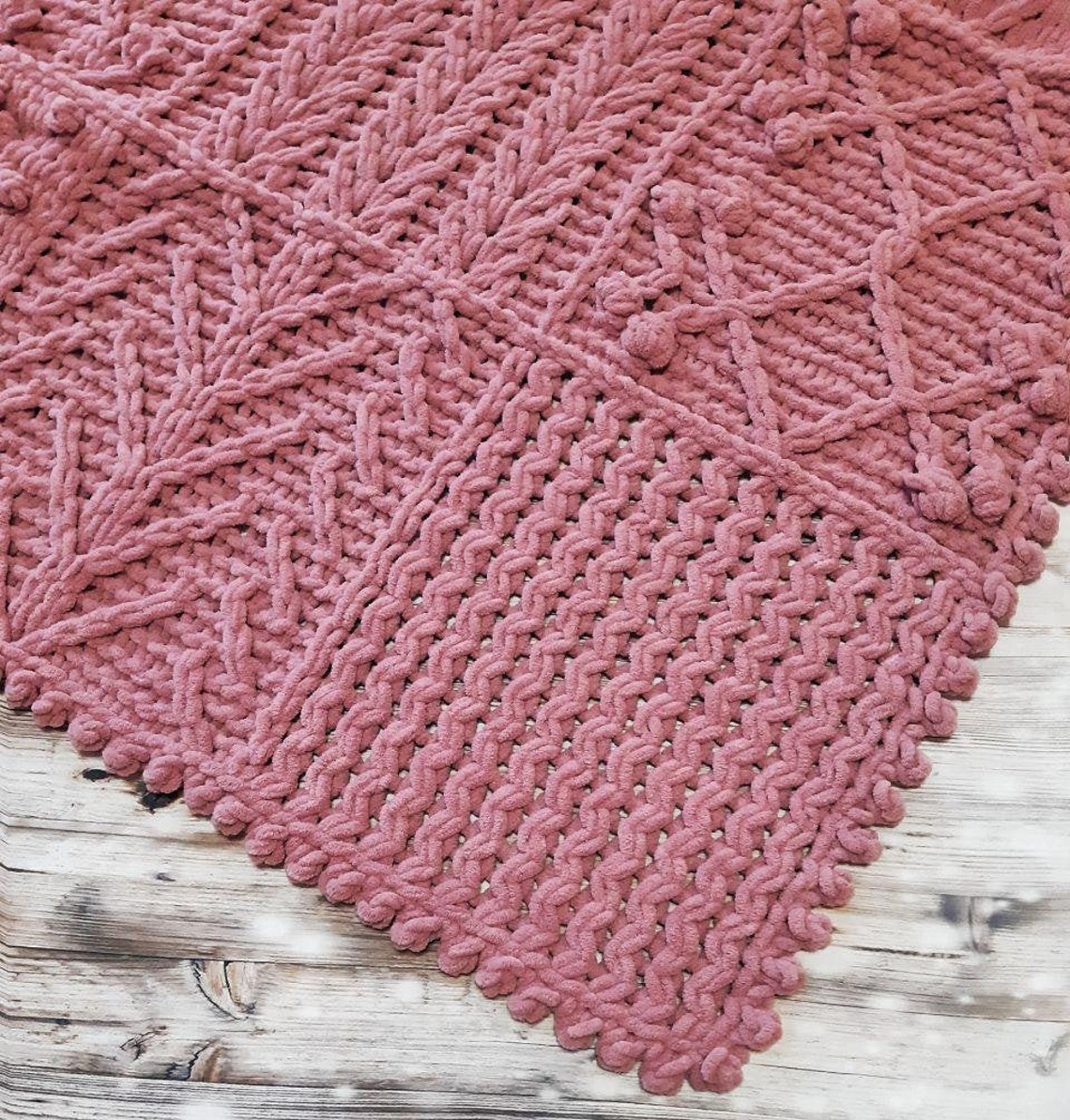 Cable knit blanket pattern. Patterns knit Bedspread. Bed Etsy