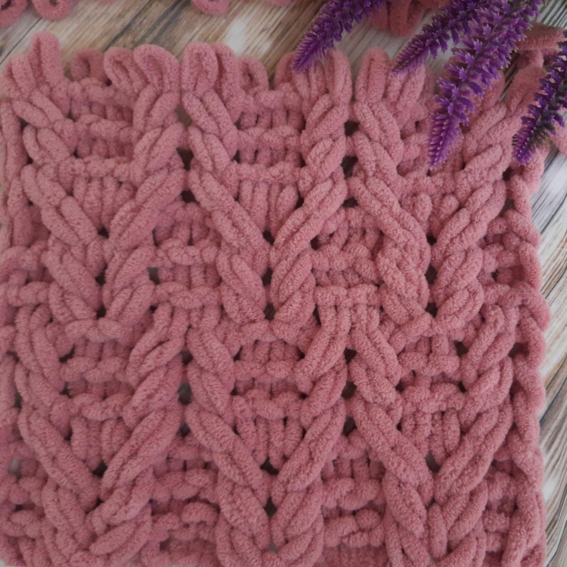 Knitted Pattern.finger Loop Yarn. Learn How Book How to Knit. Etsy