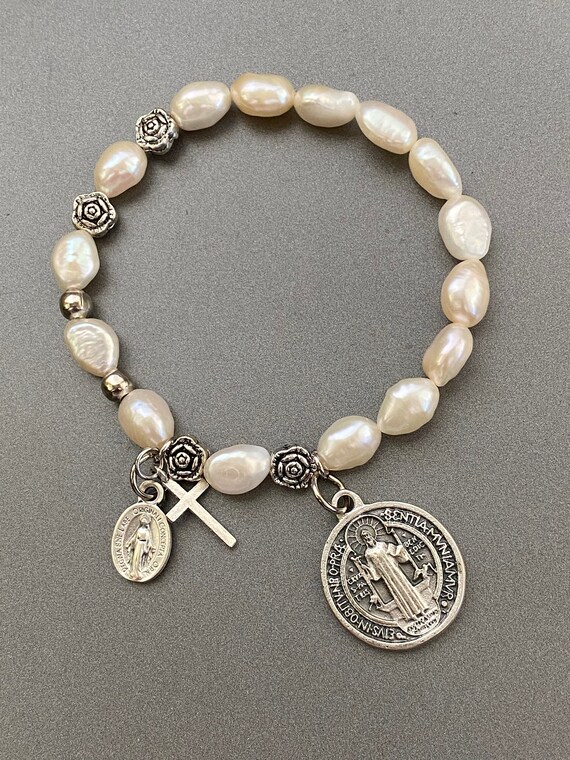 BENOSPACE 150 Pcs Virgin Mary Religious Spacer Beads Our Lady Miraculous Charms Pendants Antique Silver Rose Gold Oval Loose Beads For Jewelry Making Accessories DIY Rosary Necklace Bracelet Bangles
