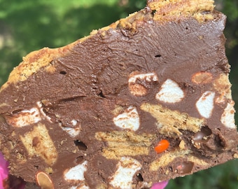 CARMIC BAR Chocolate Peanut Butter Rocky Road