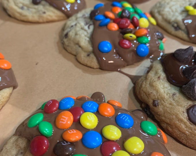 Chocolate Chip Dipped Cookies
