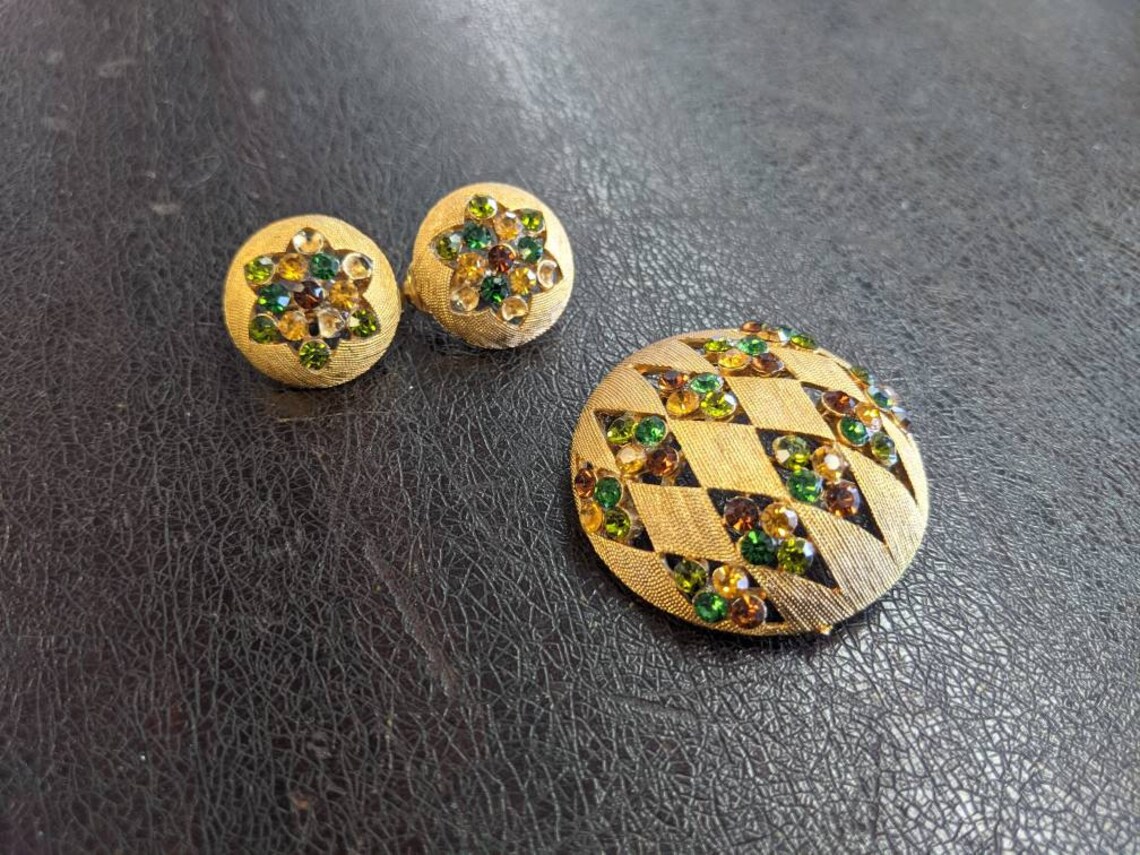 Marked JJ Vintage Gold Tone Brooch And Clip On Earring Jewelry Etsy