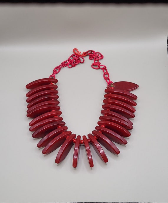 Art Deco Cherry Red Catalin Bakelite Necklace