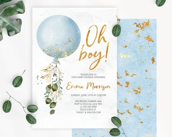 Puede incluir: Una invitación de baby shower azul y dorada con un globo de acuarela y vegetación. El texto dice "Oh boy!" e incluye los detalles del evento, incluida la fecha, la hora, la ubicación y la información de RSVP. La invitación también incluye el texto "Registered at Target & Amazon.com".