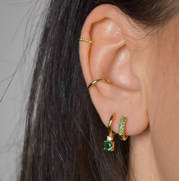 Petite Hoop Green CZ Petite Hoop With Emerald Green Stones Small Hoop Gold Green Cubic Zirconia Gemstones Mini Hoop Gold Tiny Hoop Etsy