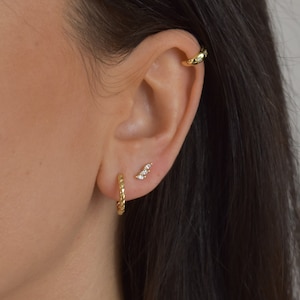 Tiny ear studs gold * Small ear studs * Gold CZ ear studs * delicate studs * minimalist * jewelry gold * earring gold * cz earrings silver