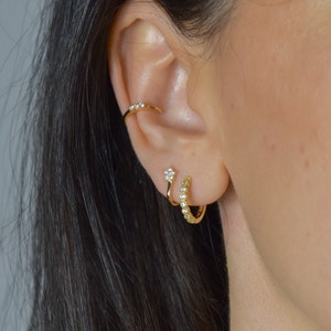 Ear Cuff CZ * dainty Ear Cuff gold * CZ Ear Cuff * tiny cuff * minimalist * non-pierced Ear Cuff * Huggie CZ Ear Cuff silver *gold jewelry