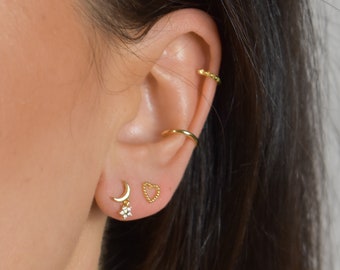 heart ear studs gold * tiny ear studs * small ear studs * tiny gold studs * minimalist * dainty studs * heart jewellery * thin studs gold