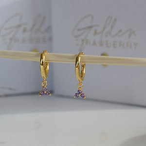 Orecchini a cerchio con ciondolo CZ viola * Orecchini a cerchio Gemme lilla * Orecchini a cerchio CZ oro * Orecchini con pendenti viola * Pietra lilla orecchino delicato
