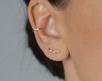 Tiny cz studs * delicate cz earrings silver * Small earrings * Gold CZ earrings * Sterling silver 925 * minimal studs * Tiny cz stud earring