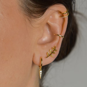 Ear Cuff * dainty Ear Cuff gold * CZ Ear Cuff silver * tiny cuff * minimalist *non-pierced Ear Cuff *Huggie CZ Ear Cuff silver *gold jewelry