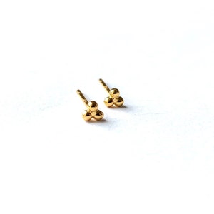 Winzige Ohrstecker Kugeln * kleine Ohrstecker * Gold Ohrstecker * Sterling Silber 925 * minimalistisch * Schmuck Gold * Ohrstecker gold