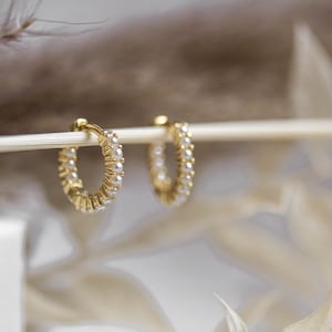 hoop earrings with pearl * dainty hoop with pearl * gold hoop* sterling silver 925 *pearl jewelry * dainty hoop silver * cute silver jewelry