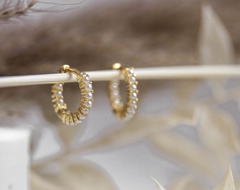 hoop earrings with pearl * dainty hoop with pearl * gold hoop* sterling silver 925 *pearl jewelry * dainty hoop silver * cute silver jewelry