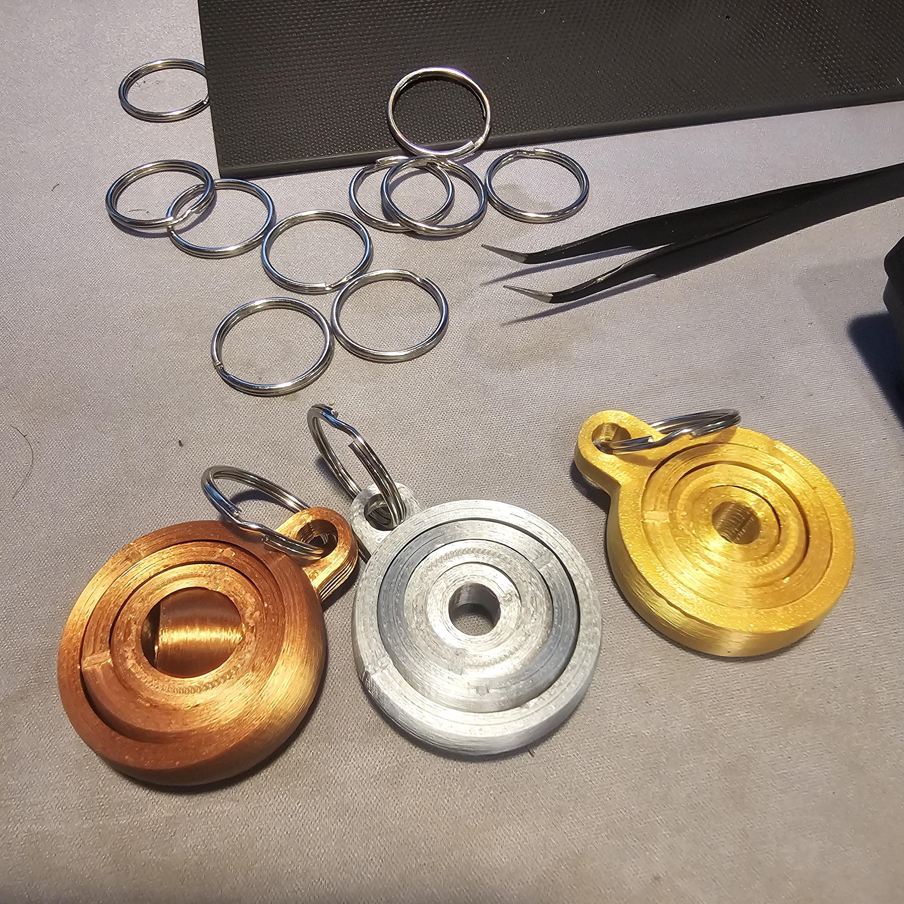 Fidget Gyroscope Keychain - Etsy