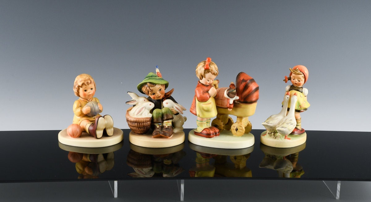 Friendship in Bloom Hummel - Etsy