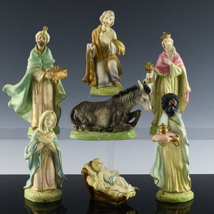 Superb 7pc Vintage To Antique Wooden Hand Carved Italian Made In Italy Nativity Set | Jesus Mary Joseph |  A Fine Set | All Hand Made