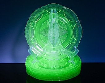 PRICED PER PIECE | Superb Antique Hazel Atlas Royal Lace Green Uranium Vaseline Glass Salad Luncheon Plate | Glows Bright |Many More Listed!