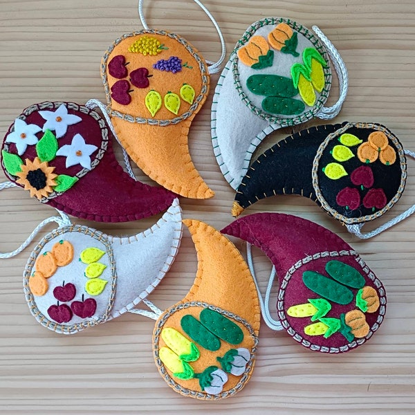 Thanksgiving ornaments, Felt Cornucopia with fruit, veggies and flowers, Fall decoration