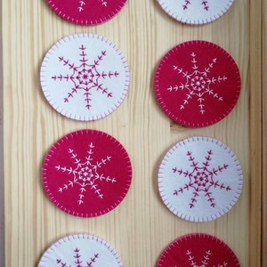 Christmas Felt coasters with snowflake, Winter table decoration image 6