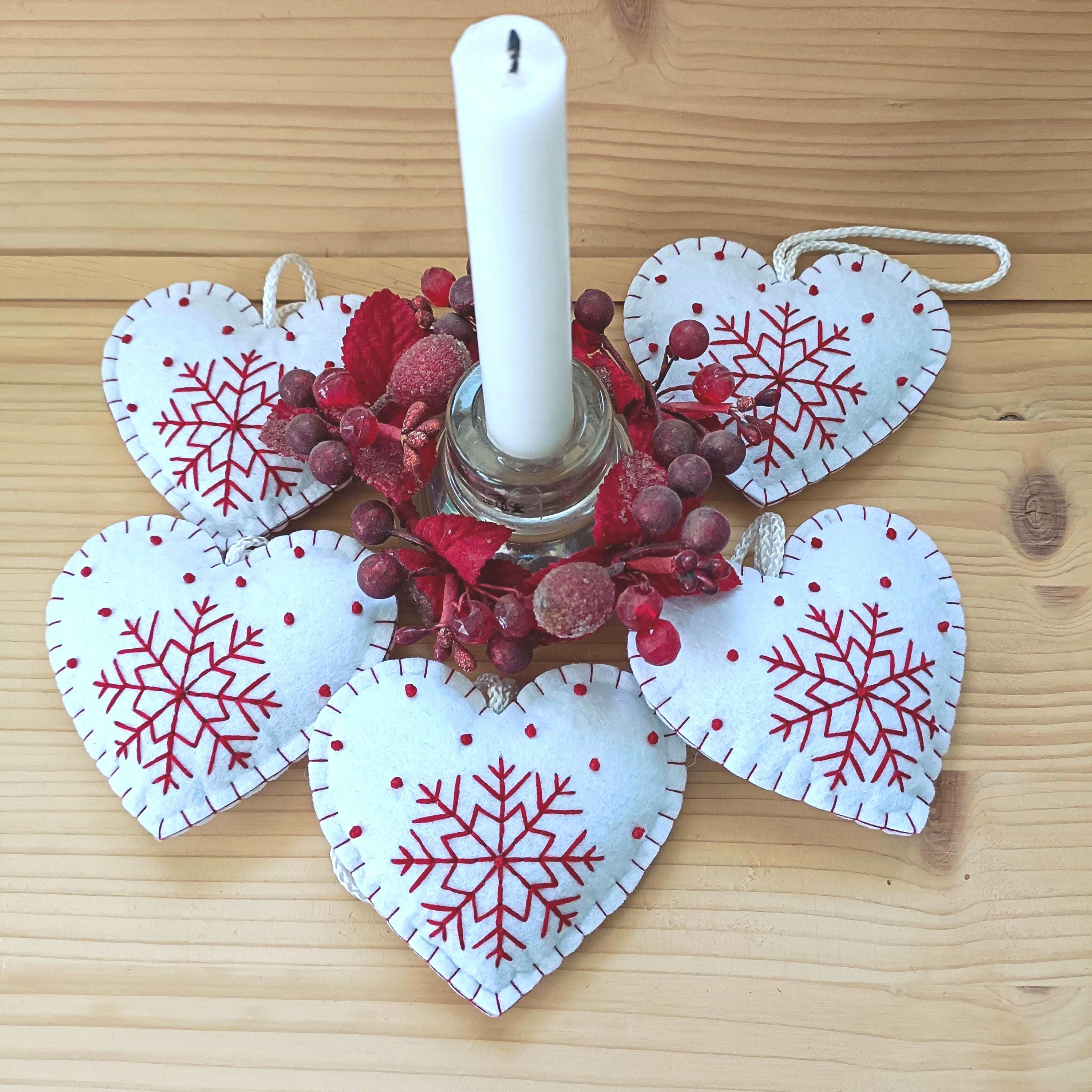 Décoration de Noël coeur en feutre faite main : décoration