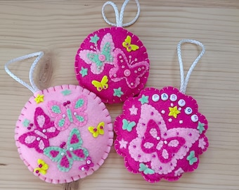 Butterfly ornaments, Gift charms, Dollywood style