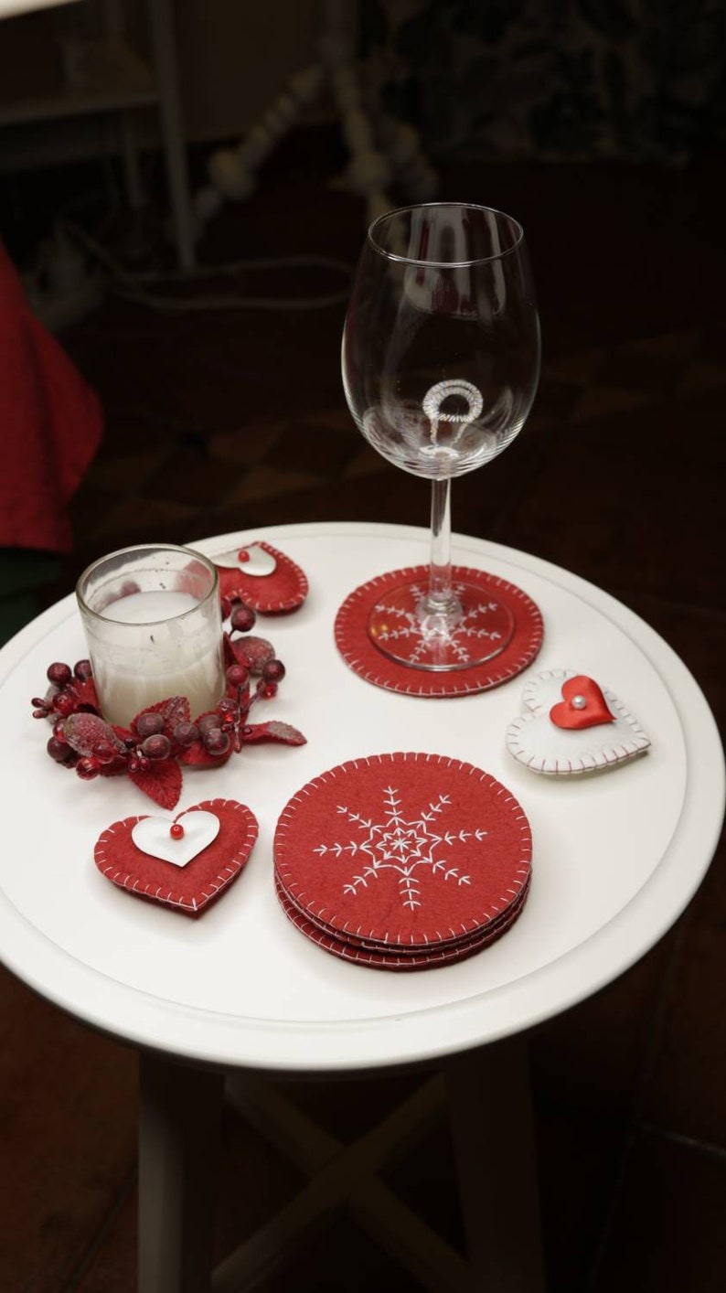 Christmas Felt coasters with snowflake, Winter table decoration image 4