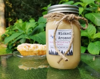 Strudel and spice scented soy wax candle, Handmade 16 oz. mason jar candle, Cotton wick, Mothers day gift