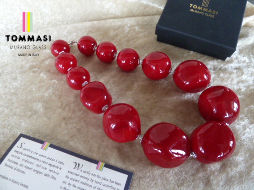 Necklace in Coral Red Murano Glass Beads Not Available, Available on