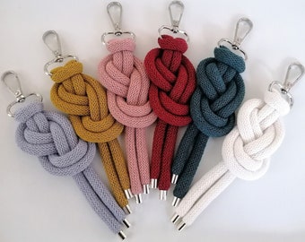 Nautische sleutelhanger met knooptouw, zomertasbedel, nautische accessoires, knoopsleutelhanger, handgemaakte sleutelhanger figuur acht, marineblauwe sleutelhanger