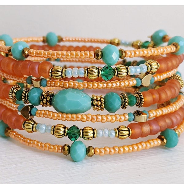 Star Fish Charm Memory Wire Bracelet in Peach and Sea Green/Seed Bead Wrap bracelet/Boho Style Bangle