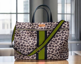 Borsa artigianale donna in tessuto animalier - shopper fatta a mano con banda colorata, iniziali personalizzabili, borsa con tracolla -