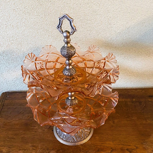 Etagère met oranje bewerkt glas uit Frankrijk